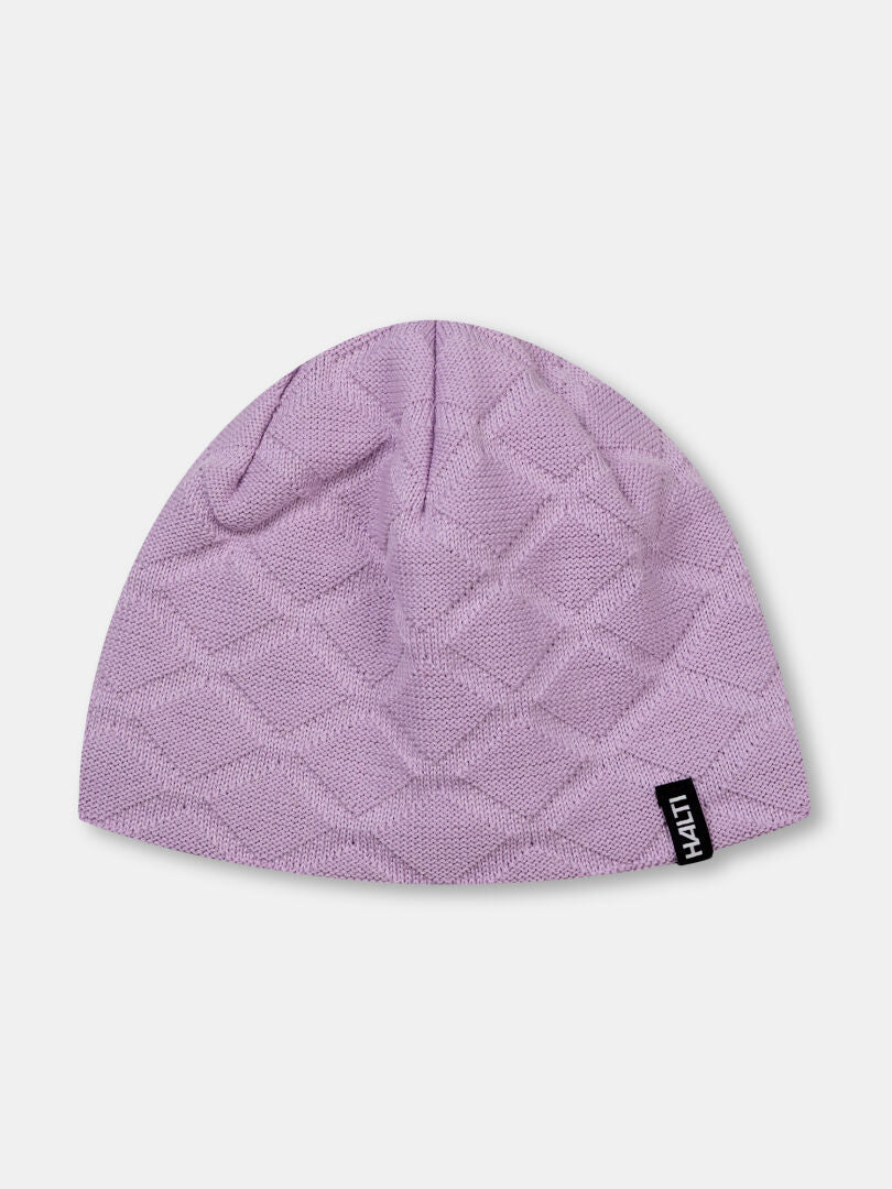 Vaalean violetti Halti Crostie Merinopipo -pipo, jossa on rombikuvioinen neulos ja pieni musta HATTI-merkki reunuksessa.