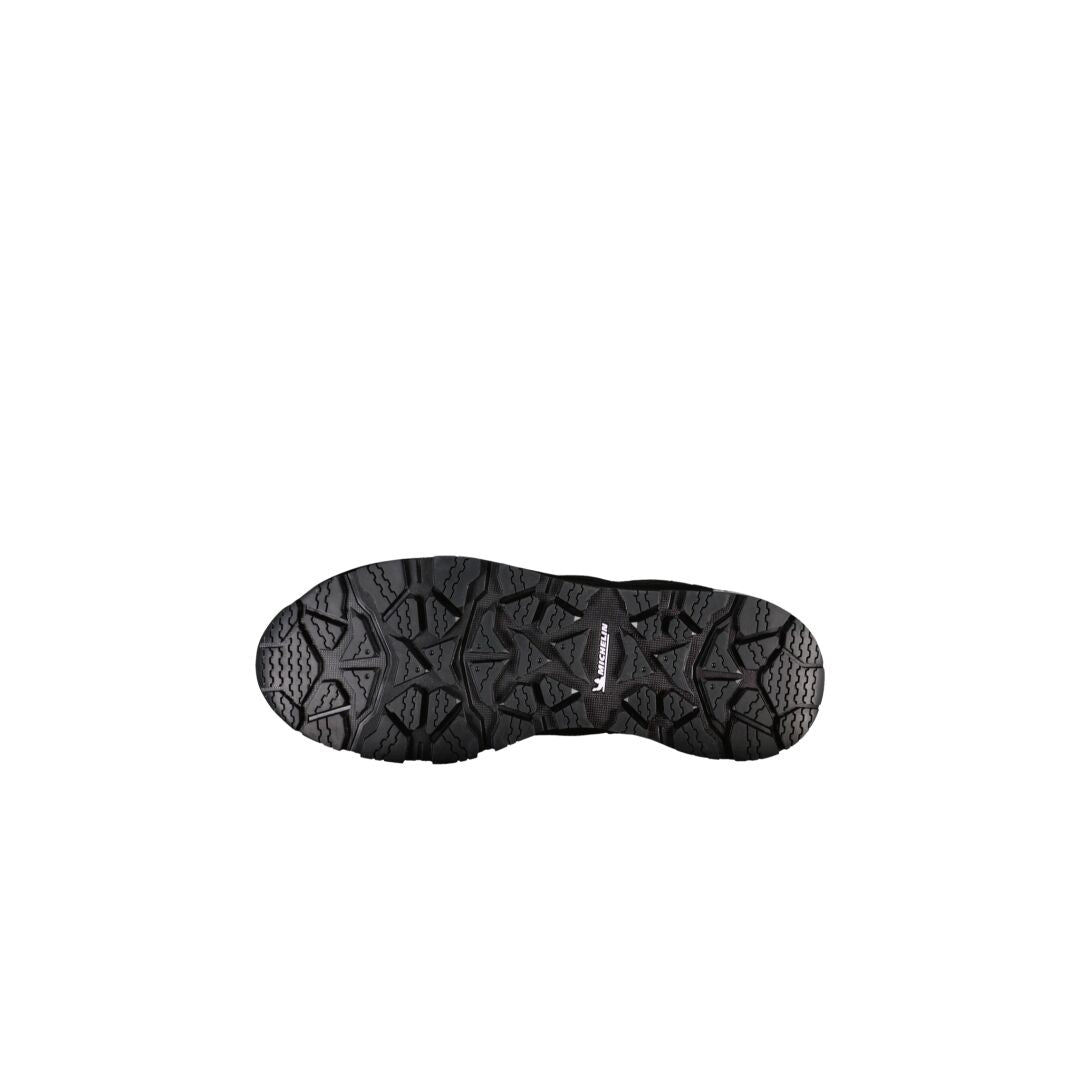 Haltin Jura Low Naisten Pitopohjakenkä mustalla Michelin Ice Grip -pohjalla valkoisella taustalla.
