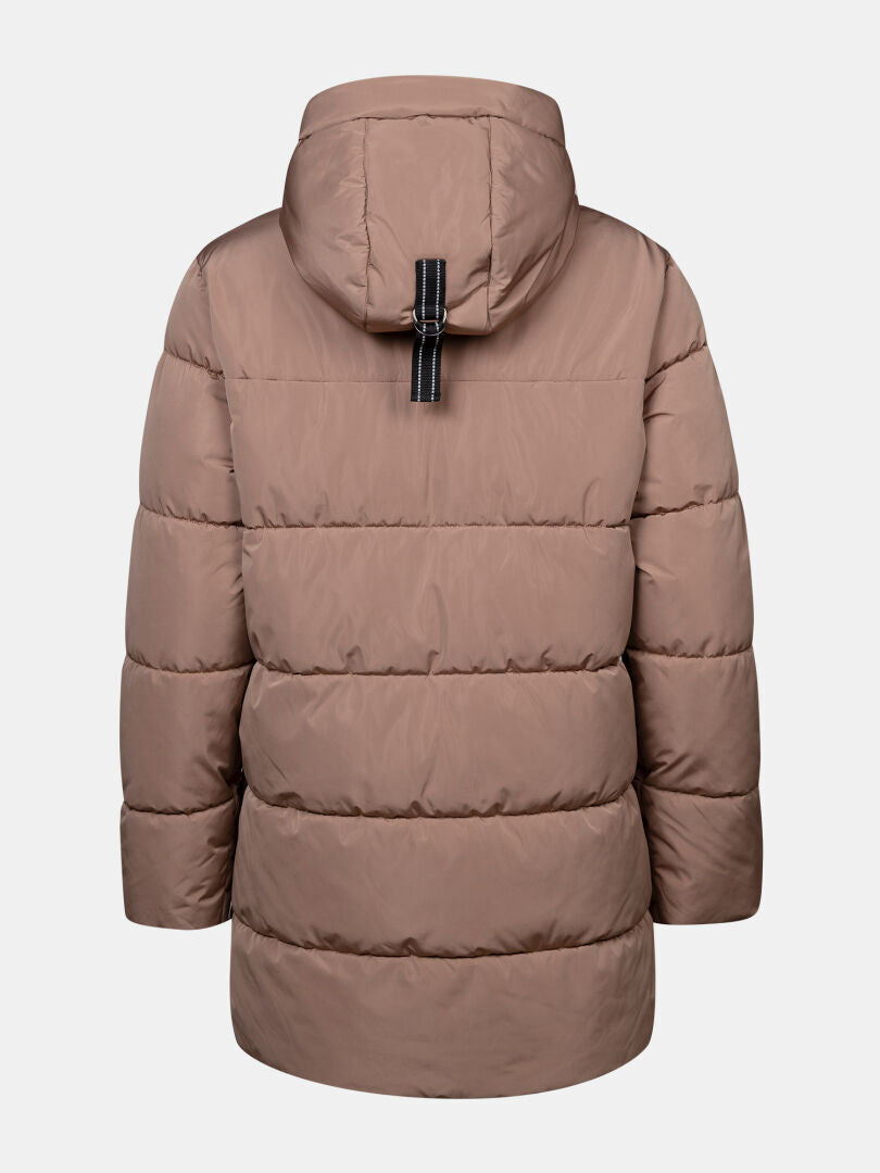 Halti Leinikko Puffer Parka Naisten Plus: ruskea, hupullinen, Microtherm Thermofill -eriste, musta nauha yläosassa keskellä.