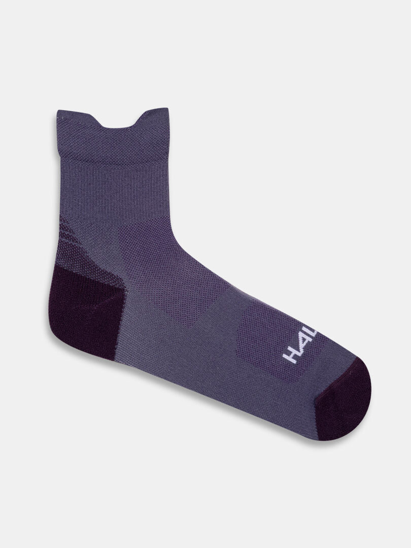 Yksittäinen Halti Active Sport Sukat, violetti ja tummanharmaa, kuvioitu kuvio, vaaleanharmaalla pohjalla.